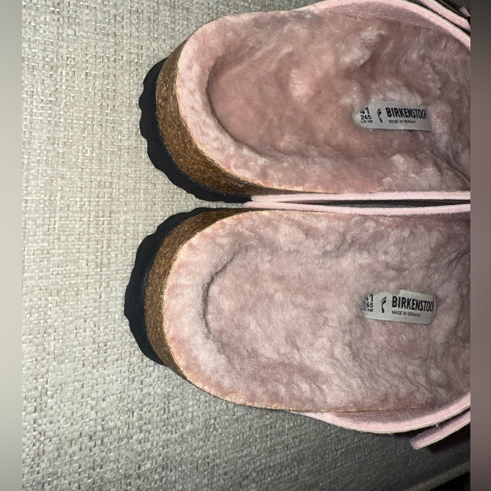Birkenstock Microfiber Shearling Sandal - Desert Dust Rose - Picture 3 of 8